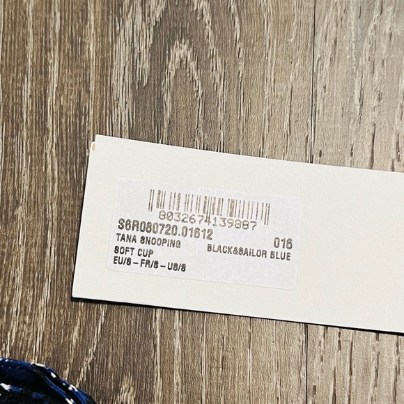 Stella McCartney**Tana Snooping Bra & Underwear Set**Small $380 - Picture 14 of 15